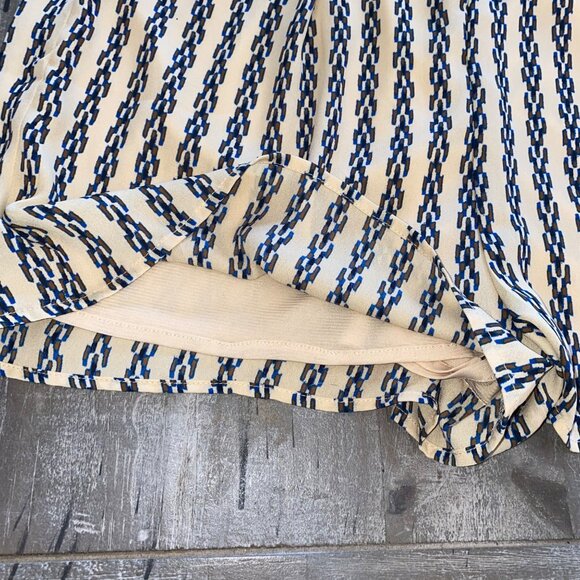 Collective Concepts Romper Womens Medium Beige Blue V-Neck Short Sleeve Pleated - Picture 2 of 8